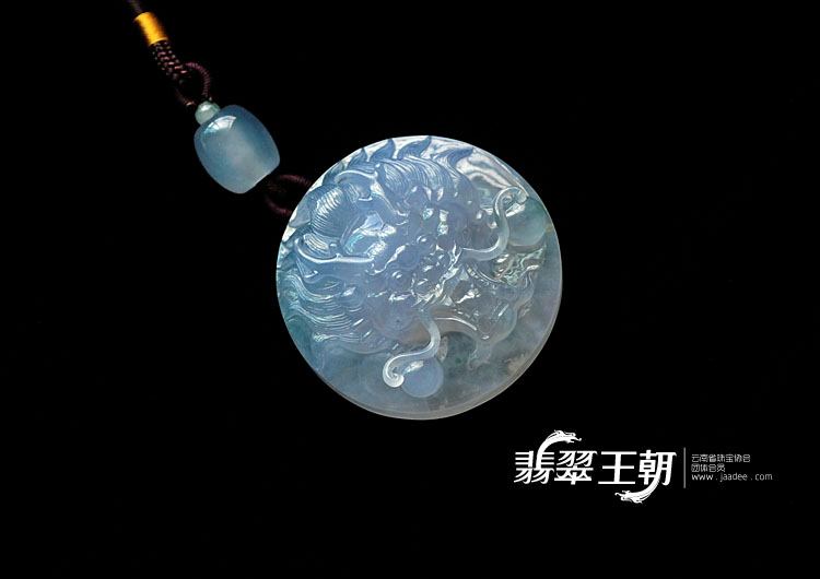 冰种淡紫罗兰飘花缅甸翡翠龙头玉牌挂件