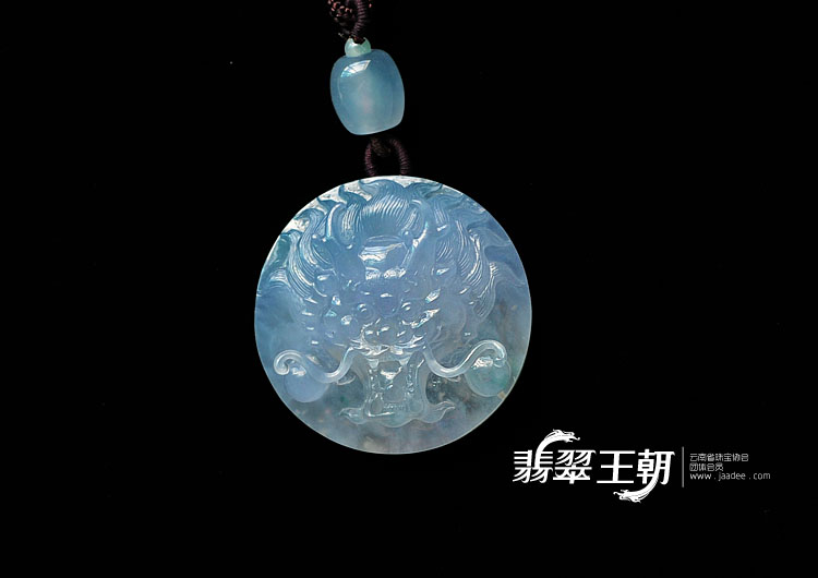 冰种淡紫罗兰飘花缅甸翡翠龙头玉牌挂件