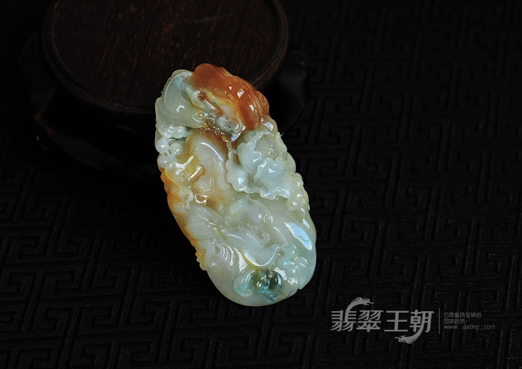 糯冰种黄翡飘花缅甸翡翠富贵花开挂件