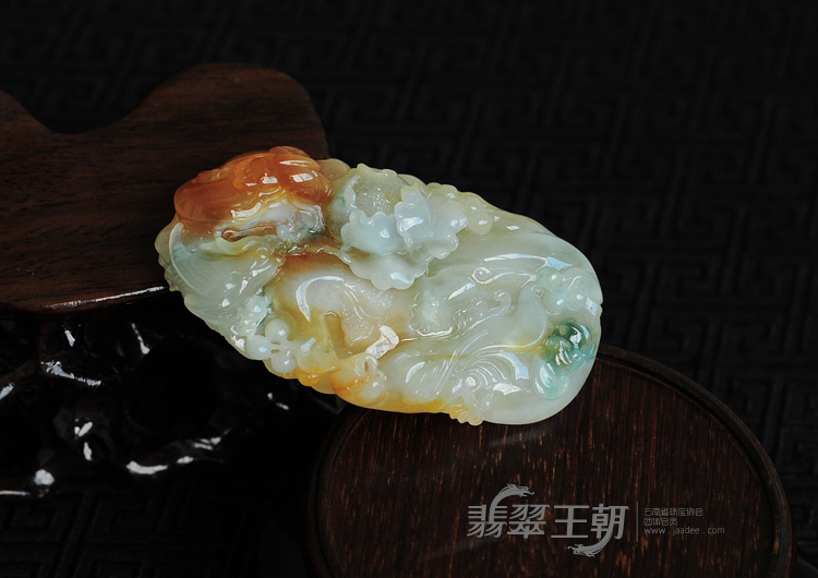 糯冰种黄翡飘花缅甸翡翠富贵花开挂件