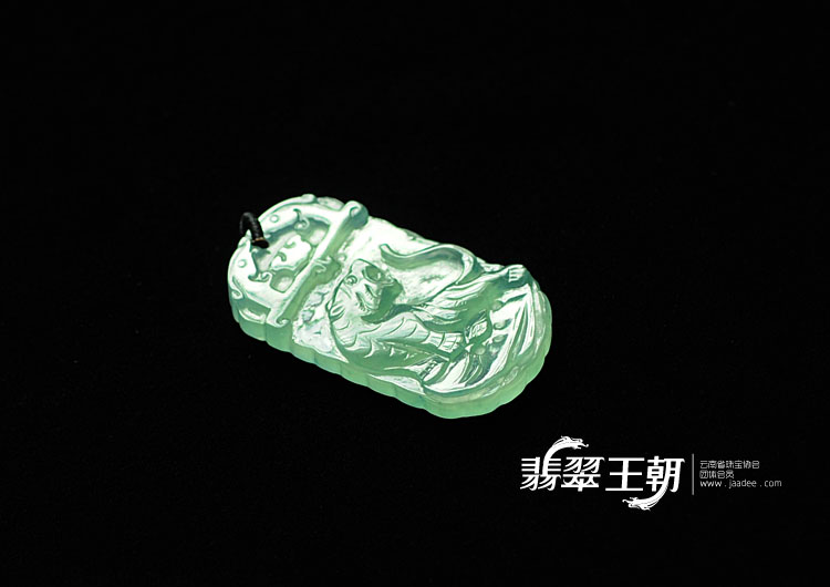 冰种晴水缅甸翡翠虎牌挂件