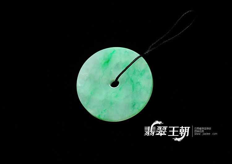 糯冰种飘翠缅甸翡翠平安扣挂件