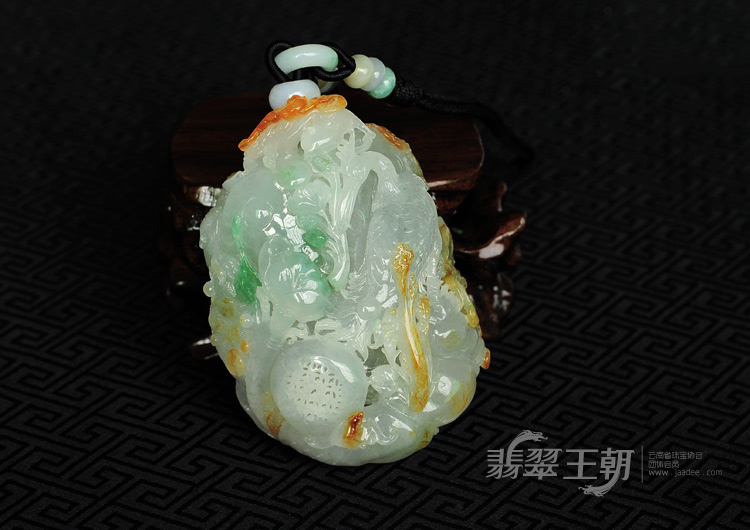 冰种红黄翡飘花缅甸翡翠一路连科手玩件