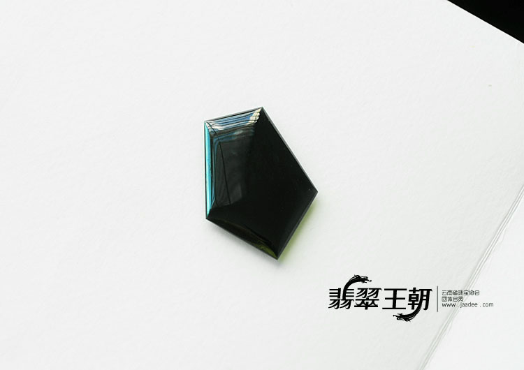 冰玻种墨翠缅甸翡翠五角形胸坠