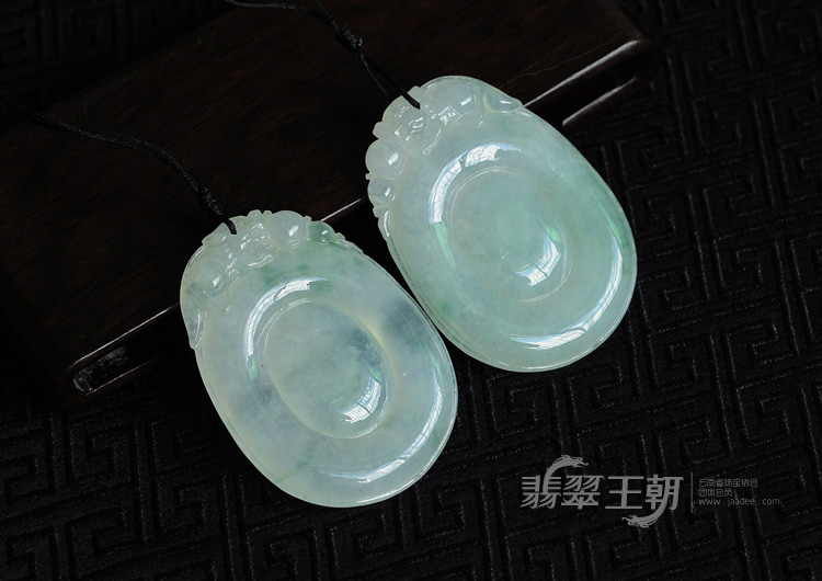 冰种/糯冰种飘花缅甸翡翠福在眼前挂件(一对)