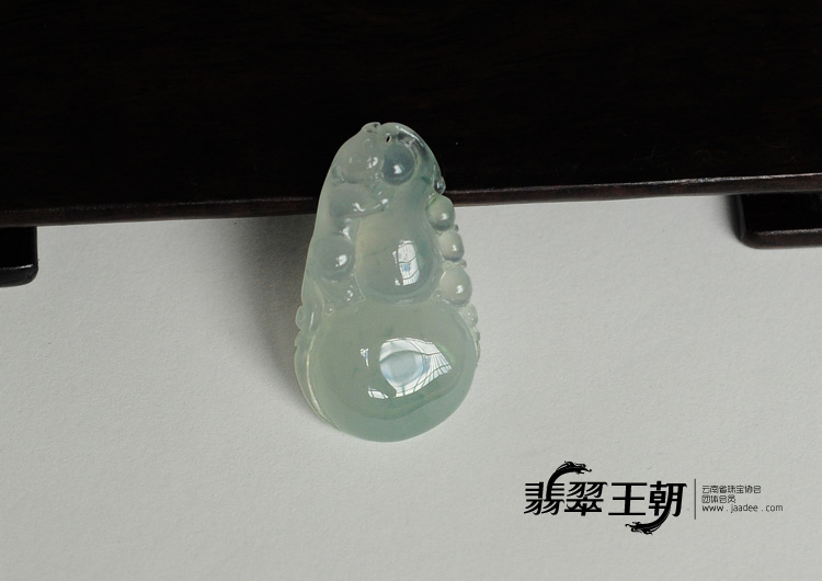 冰种略飘花缅甸翡翠福禄寿挂件