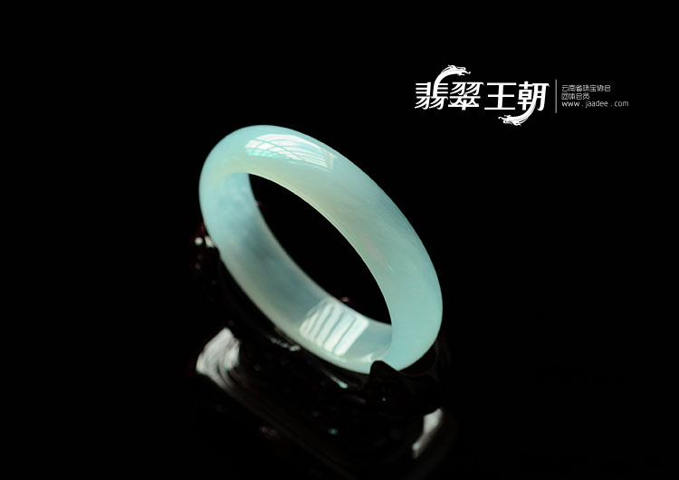 冰种晴水缅甸翡翠手镯(57.6)