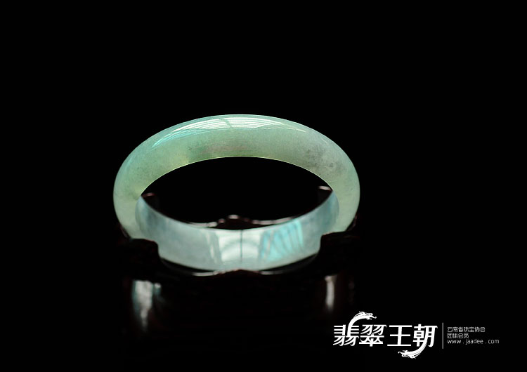 冰种淡晴水缅甸翡翠手镯(61.6)