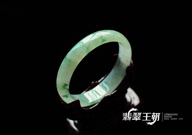 冰种飘花缅甸翡翠手镯(61.2)