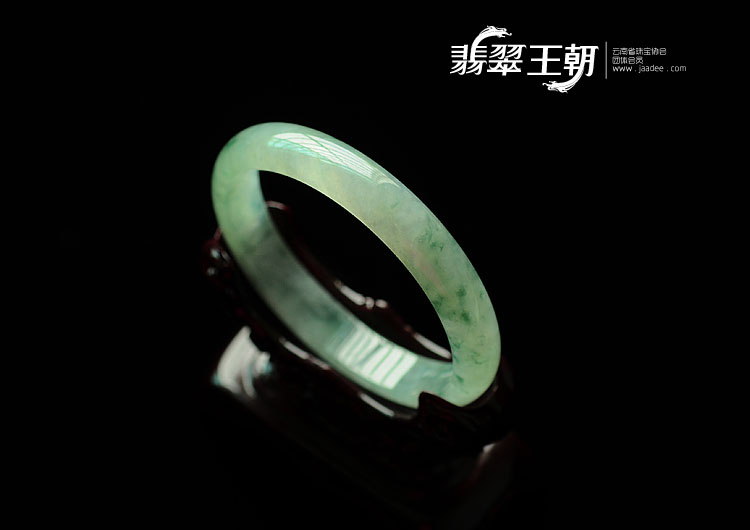 冰种飘花缅甸翡翠手镯(60)