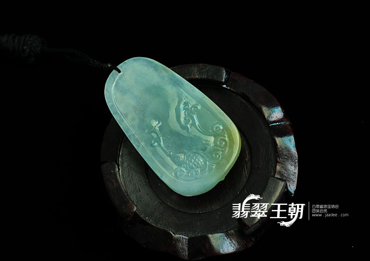 冰种晴水黄翡缅甸翡翠观音挂件