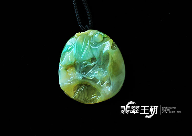 糯冰种黄加绿缅甸翡翠姜太公钓鱼挂件