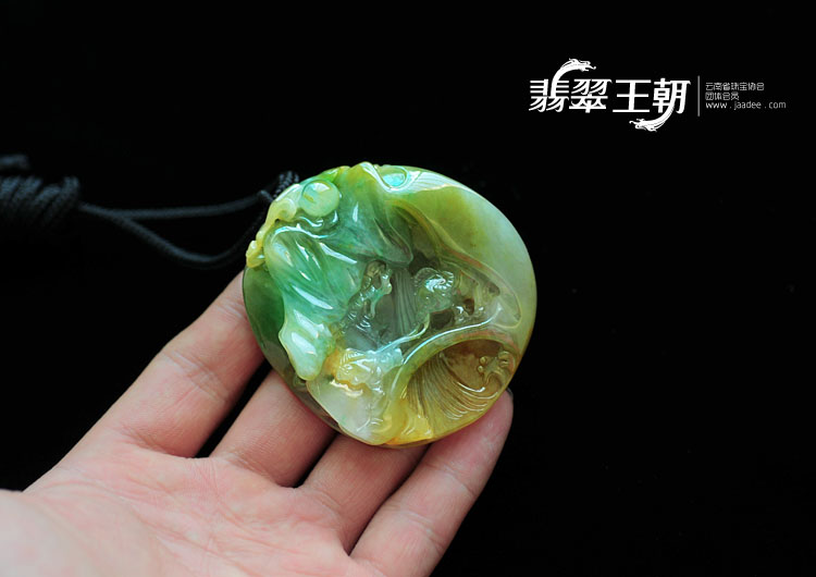 糯冰种黄加绿缅甸翡翠姜太公钓鱼挂件