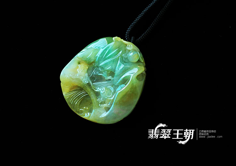 糯冰种黄加绿缅甸翡翠姜太公钓鱼挂件