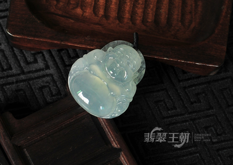 冰种晴水略飘花缅甸翡翠玉佛挂件