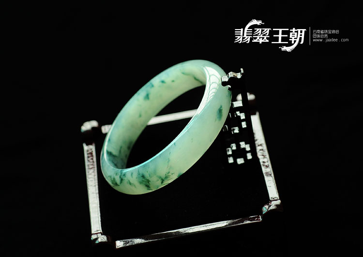冰种飘花缅甸翡翠手镯(58.4mm)