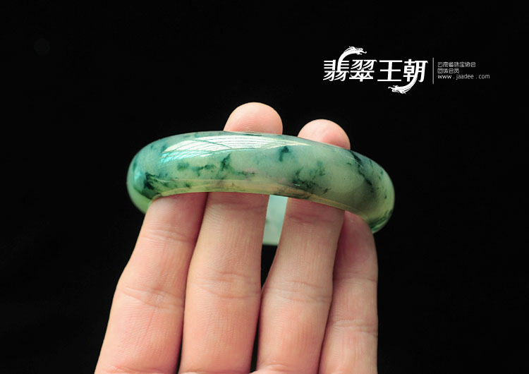 冰种飘花缅甸翡翠手镯(57.1mm)