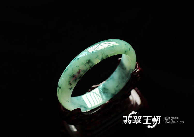 冰种飘花缅甸翡翠手镯(59mm)