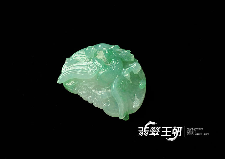 冰种飘花缅甸翡翠大展鸿图挂件