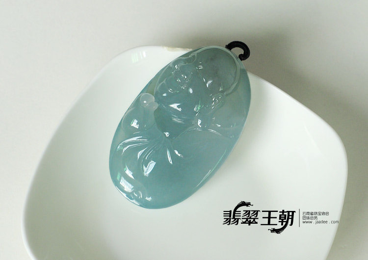 冰种蓝晴水缅甸翡翠佛头挂件