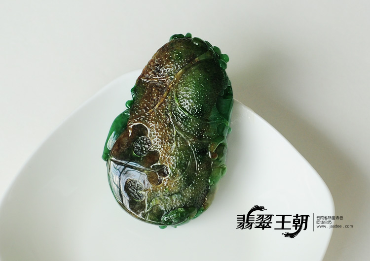 糯冰种黄加绿缅甸翡翠事业有成挂件