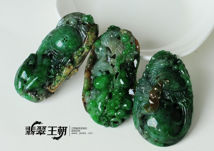 糯冰种黄加绿巧雕三件套挂件（一批走）