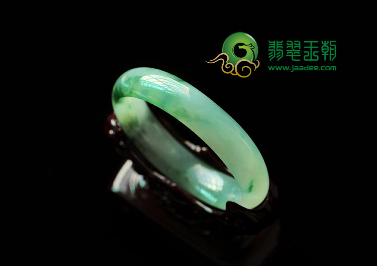 冰种飘花缅甸翡翠手镯(56.3)