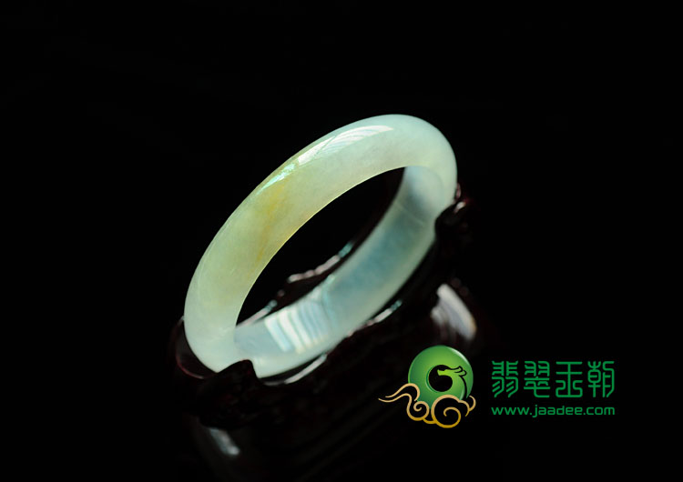 冰种黄翡缅甸翡翠手镯(55.9)