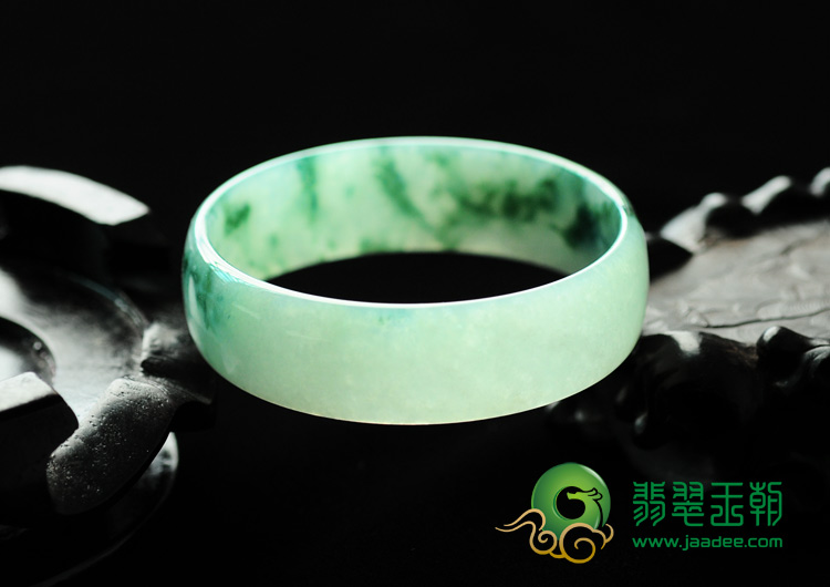 冰种飘花缅甸翡翠手镯（53.2mm）