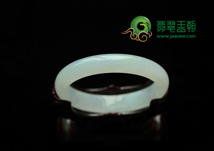 冰种缅甸翡翠手镯(56.5mm)