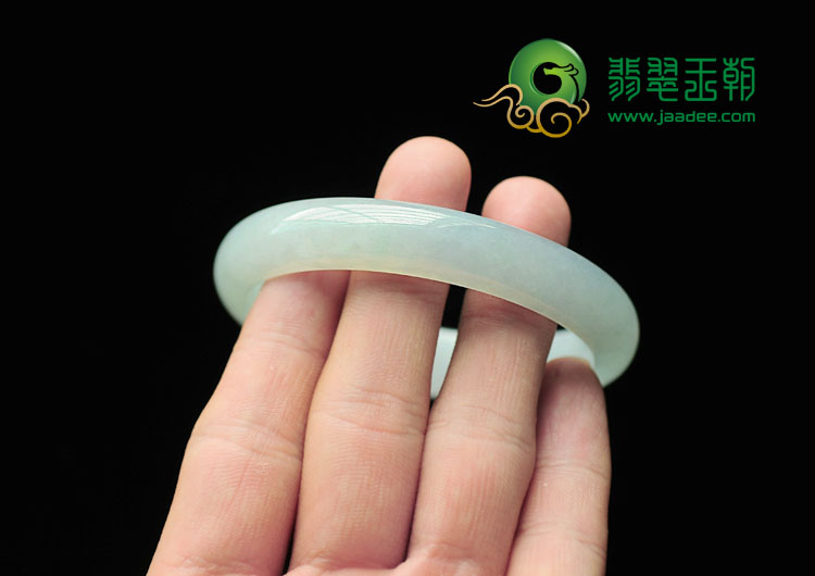 冰种缅甸翡翠手镯(56.5mm)