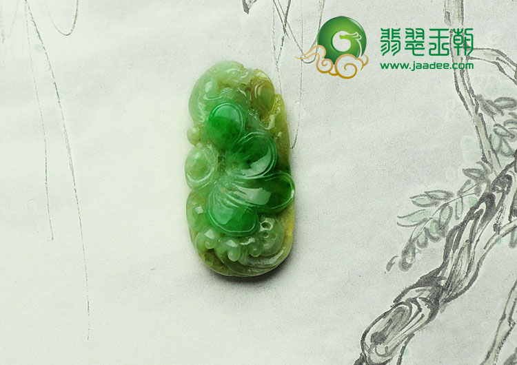 糯冰种黄加绿缅甸翡翠美蕾绽放挂件
