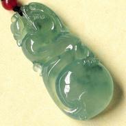冰玻种飘花缅甸翡翠神龙戏珠挂件