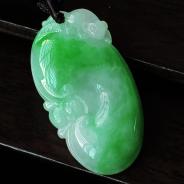 糯冰种翠色缅甸翡翠如意寿挂件