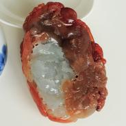 糯冰种红翡缅甸翡翠凤戏牡丹手玩件