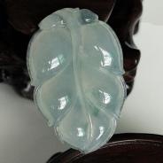冰种飘花缅甸翡翠叶子挂件
