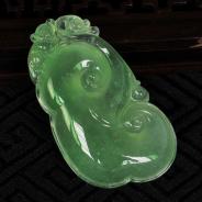 冰种绿晴水缅甸翡翠如意挂件