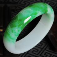 细糯种阳绿缅甸翡翠手镯（57.8mm）