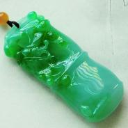 糯冰种满绿缅甸翡翠节节高挂件