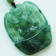 冰种飘花缅甸翡翠蝙蝠寿挂件