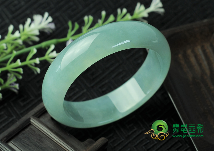 冰种晴水缅甸翡翠手镯（57.4mm）