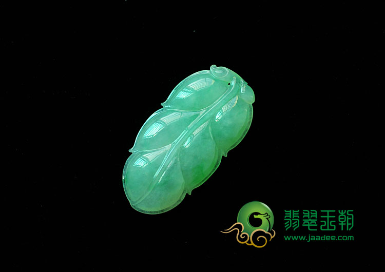 冰种淡绿缅甸翡翠叶子挂件