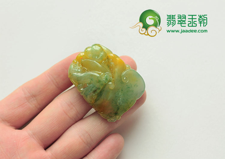 冰种黄翡飘花缅甸翡翠福从天降挂件