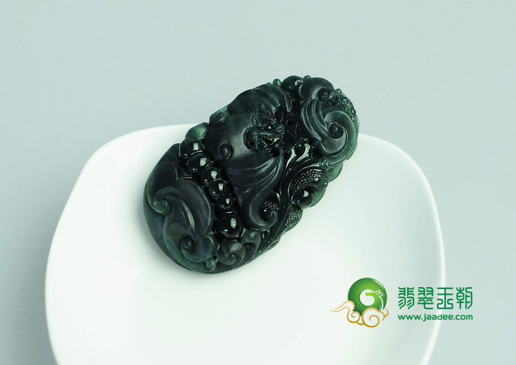 冰种墨翠缅甸翡翠福在眼前挂件