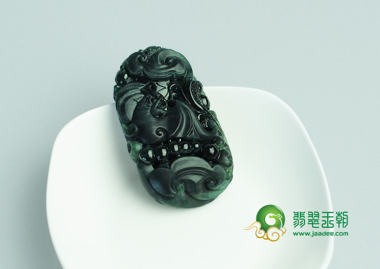 冰种墨翠缅甸翡翠福在眼前挂件