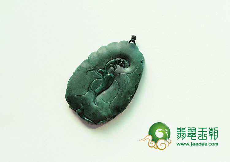 细糯种墨翠缅甸翡翠年年有余挂件