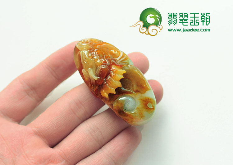 糯冰种黄翡缅甸翡翠龙头挂件