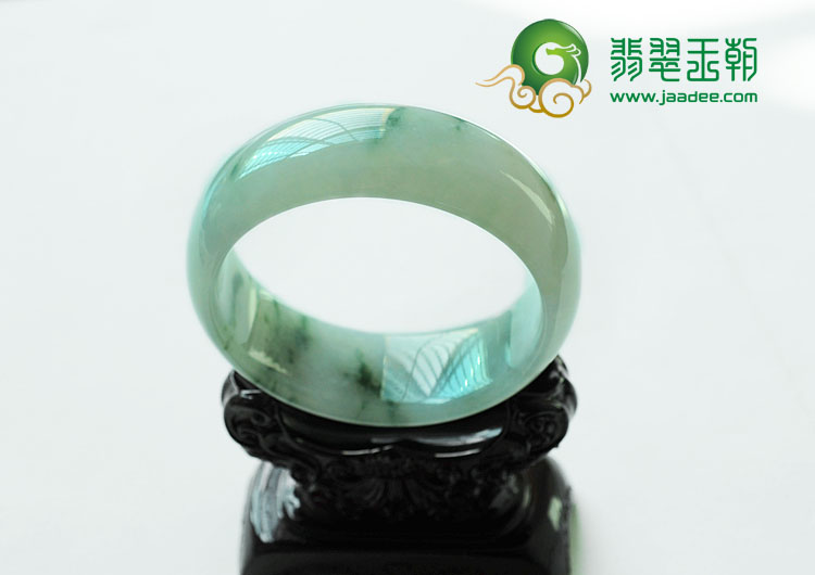 冰种飘花缅甸翡翠手镯(66.7mm)