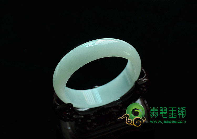 糯冰种晴水缅甸翡翠手镯(55.4mm)