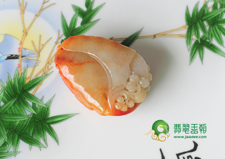 细糯种红翡缅甸翡翠富贵双喜挂件